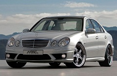 W211