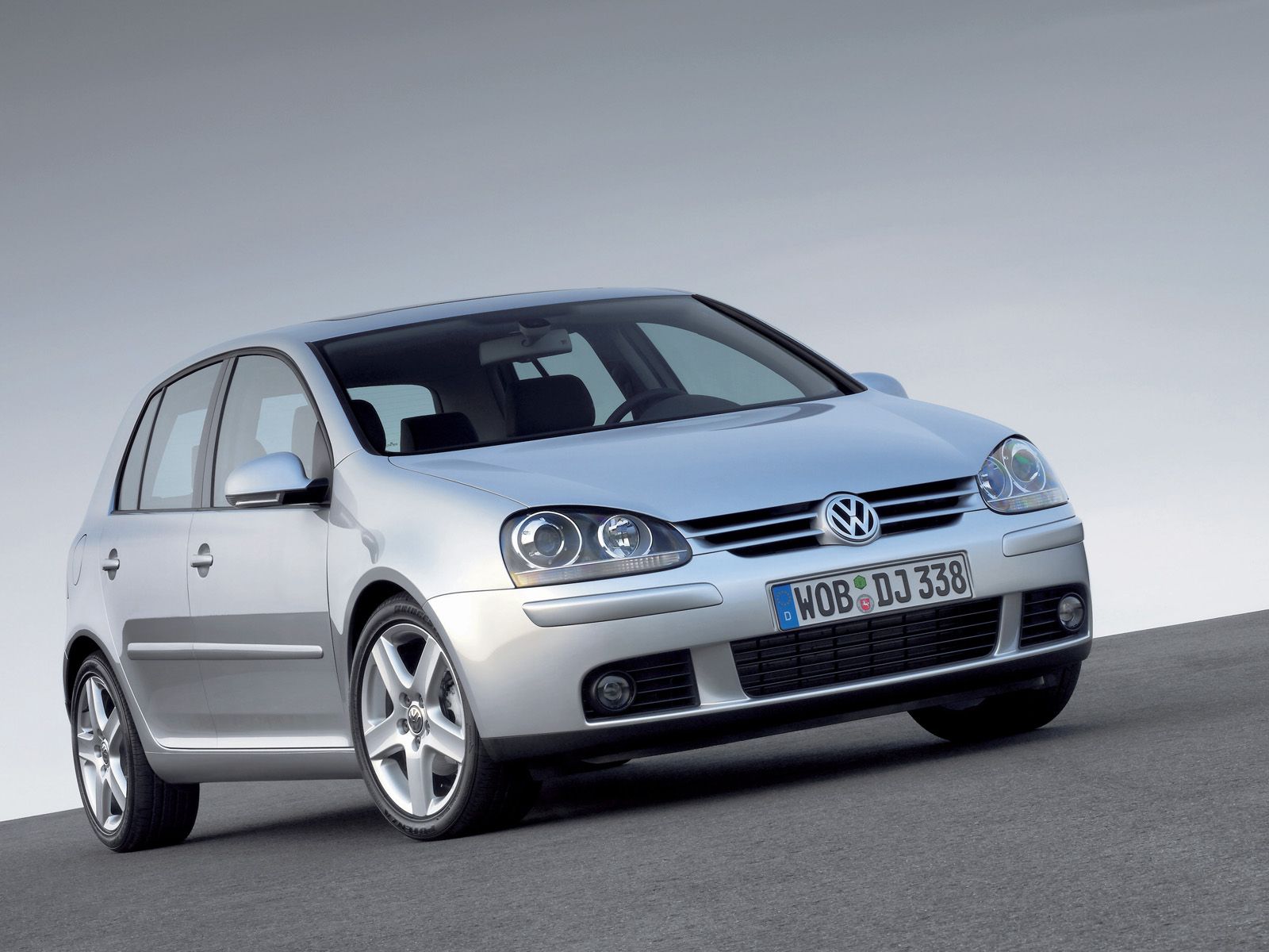 GOLF 5
